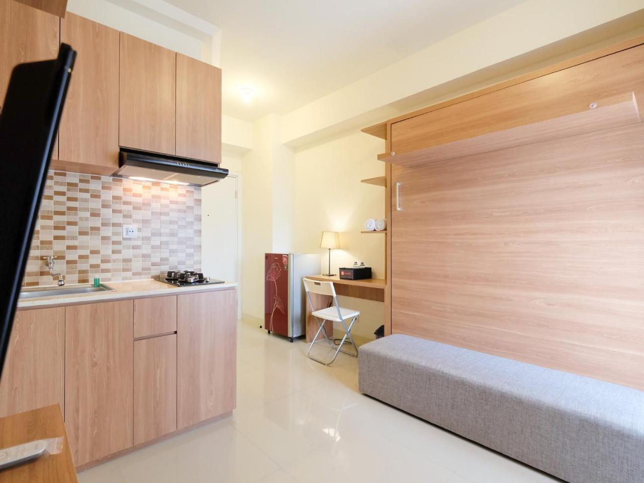 Modern Studio At Green Pramuka City Apartment Near To Shopping Center By Travelio Jakarta Exterior photo
